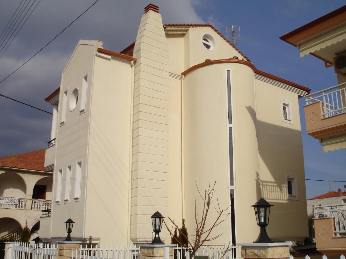 Prime Luxury Villa Beach Front Βρασνά Εξωτερικό φωτογραφία