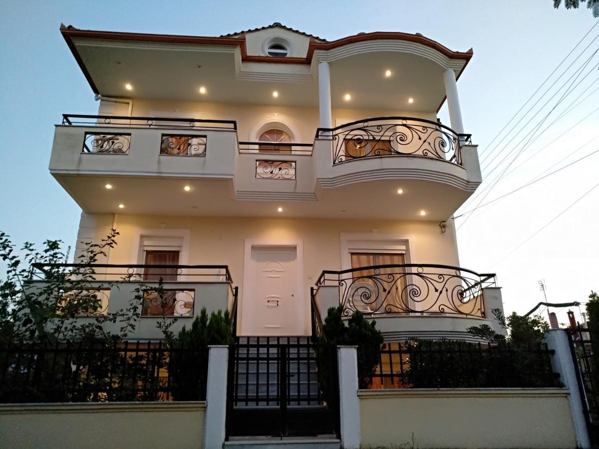 Prime Luxury Villa Beach Front Βρασνά Εξωτερικό φωτογραφία